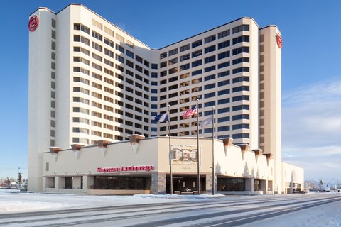 The Voyager Hotel — boutique downtown Anchorage hotel with kitchenette suites