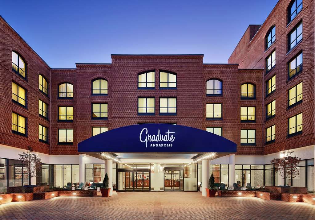 The Westin Annapolis — Marriott full-service hotel in Park Place, walking distance to West Street and downtown