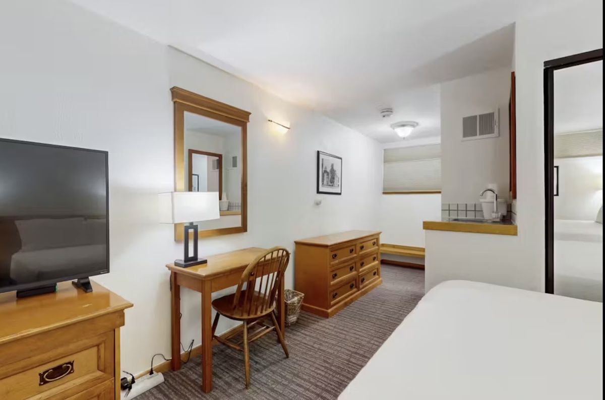 The Crestahaus Lodge Aspen — Aspen — additional view 2