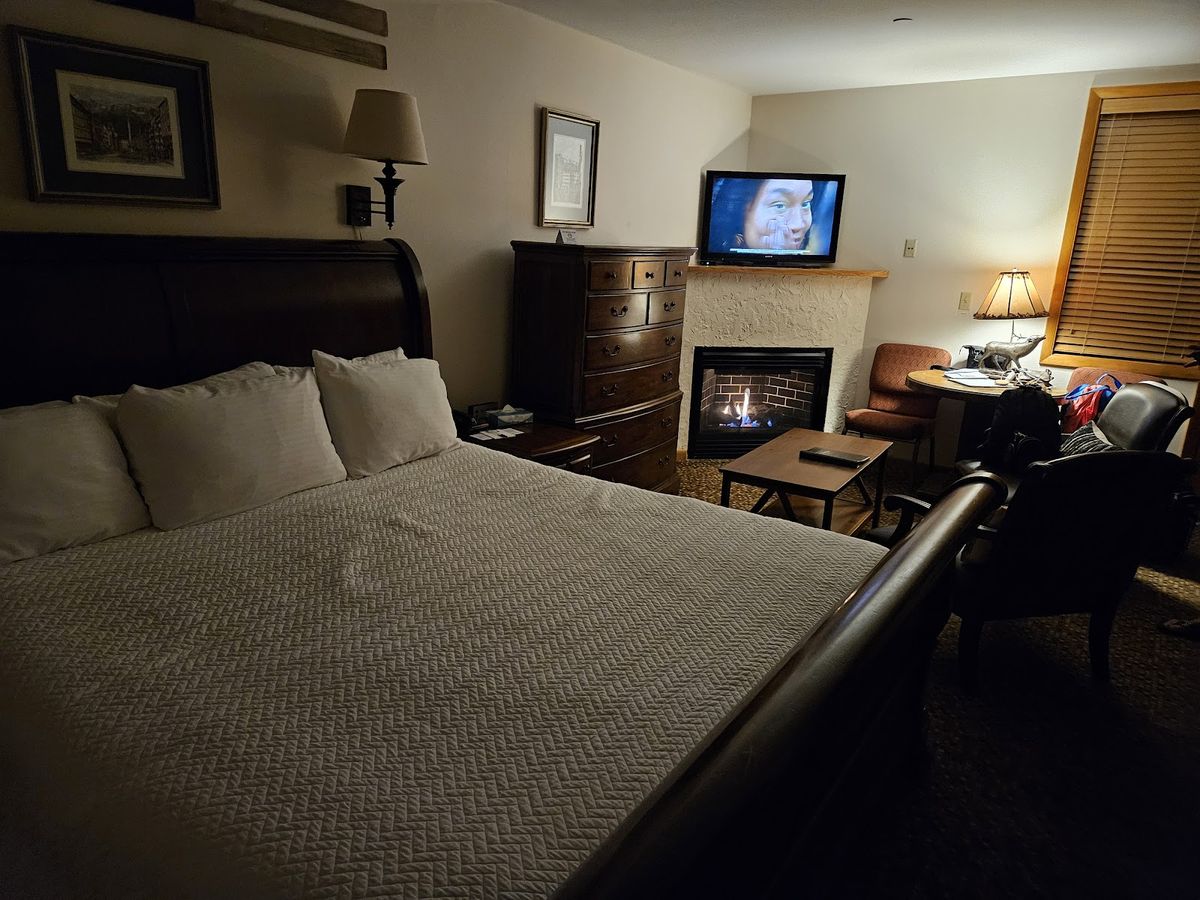 Mountain Chalet Aspen — Aspen — additional view 2