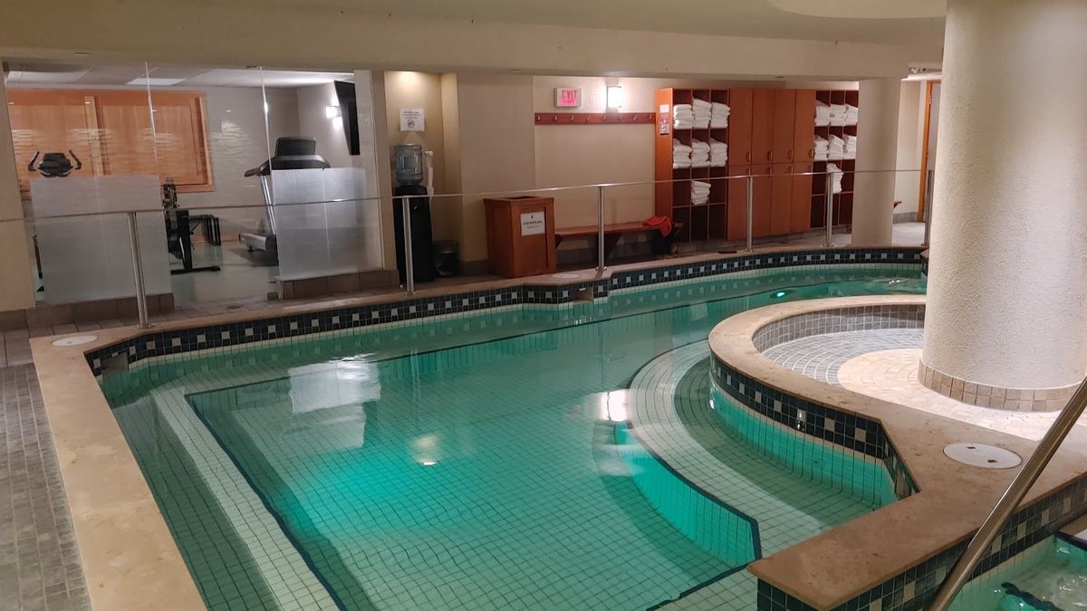 Banff Caribou Lodge & Spa — Banff — additional view 3