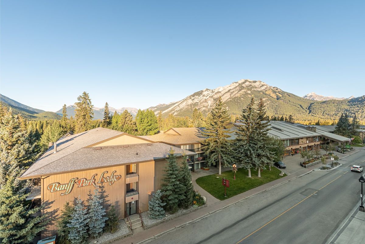Banff Park Lodge Resort Hotel