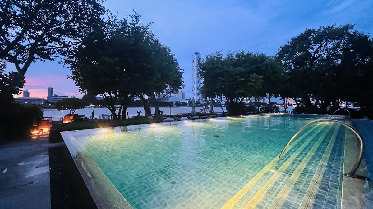 Four Seasons Hotel Bangkok at Chao Phraya River — Sathorn, Bangkok — additional view 3