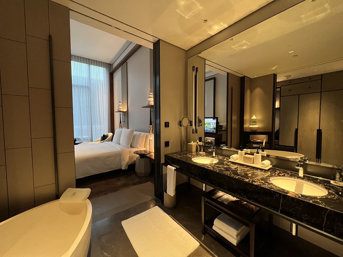 Four Seasons Hotel Bangkok at Chao Phraya River — Sathorn, Bangkok — additional view 4
