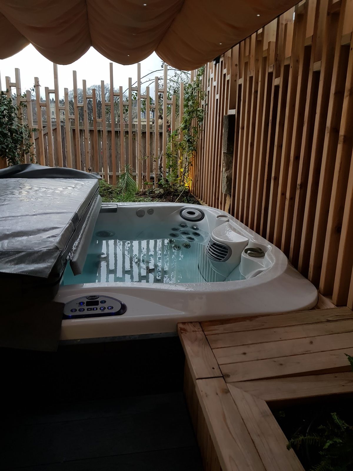 The Bird, Bath — Bath — additional view 3