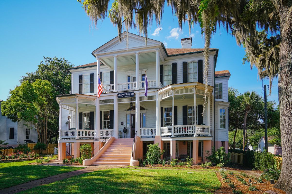 City Loft Hotel — modernist boutique hotel on Carteret Street, downtown Beaufort SC