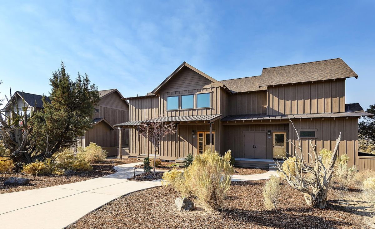 Pronghorn Resort Juniper Preserve Bend Oregon — Nicklaus and Fazio championship golf course in high desert