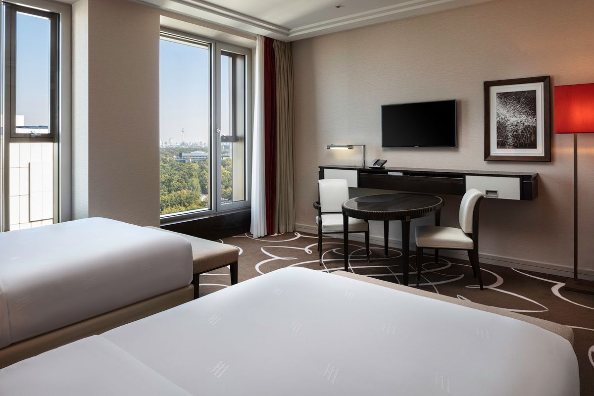 Waldorf Astoria Berlin — Berlin — additional view 2