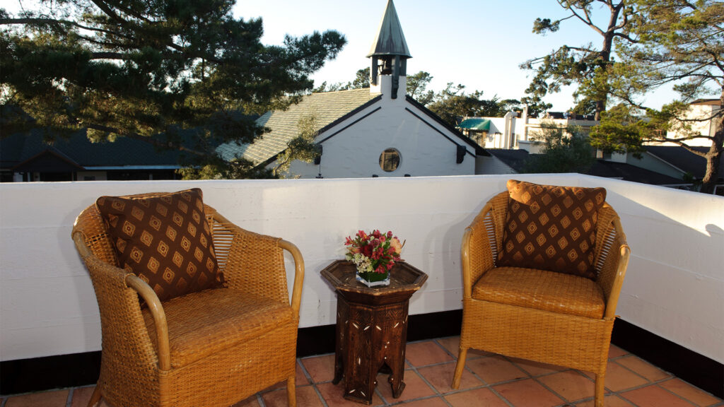 Cypress Inn