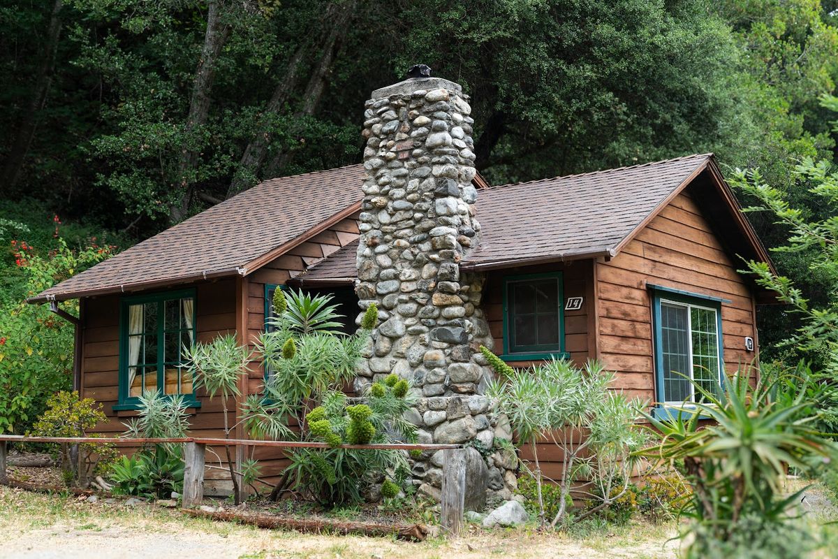 Fernwood Resort — rustic motel rooms, cabins, and tent cabins along Highway 1 in Central Big Sur