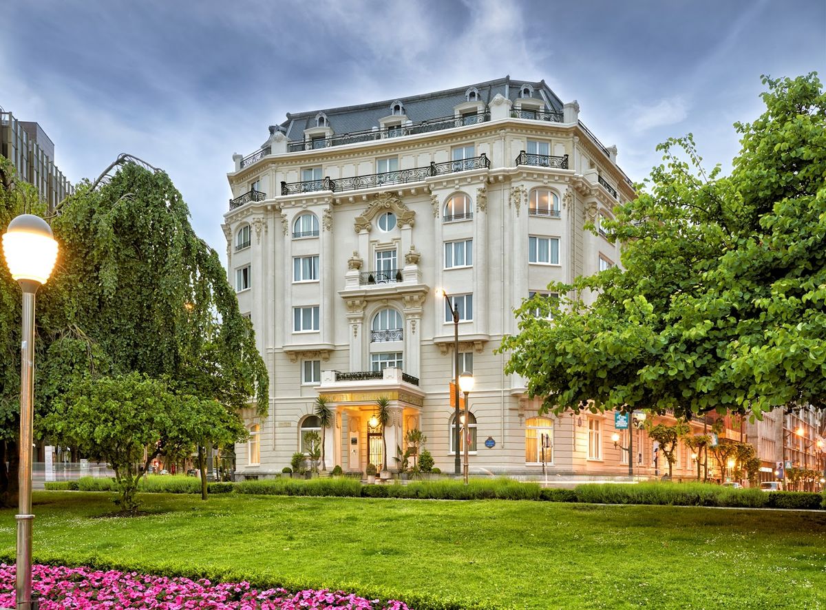 Hotel Tayko Bilbao Spain — 64 rooms boutique design hotel in restored historic building Casco Viejo old town