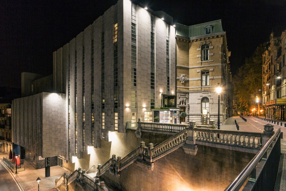 Mercure Bilbao Jardines de Albia — four-star city hotel beside the Albia gardens