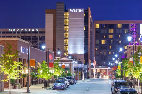 Birmingham Marriott — full-service hotel near Inverness corporate corridor in suburban Birmingham