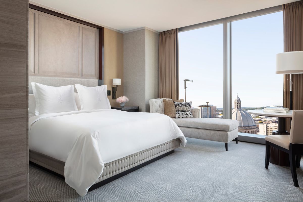 Four Seasons Hotel One Dalton Street, Boston — Boston — additional view 2