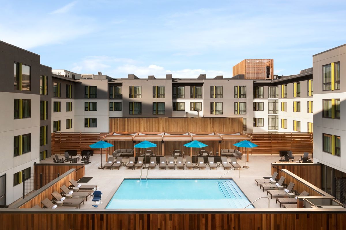 Boulder Marriott — full-service hotel on 28th Street, near University of Colorado campus