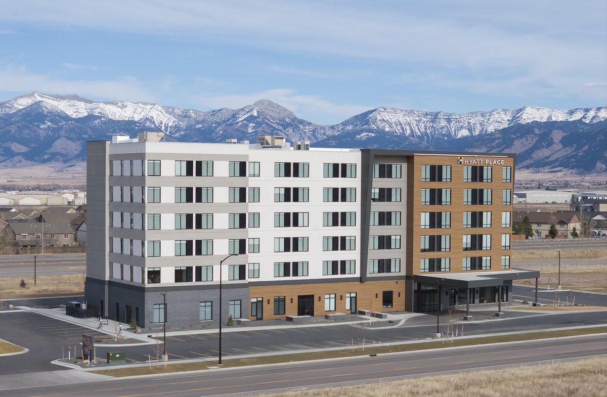 Holiday Inn Bozeman — full-service hotel on North 7th Avenue near MSU campus