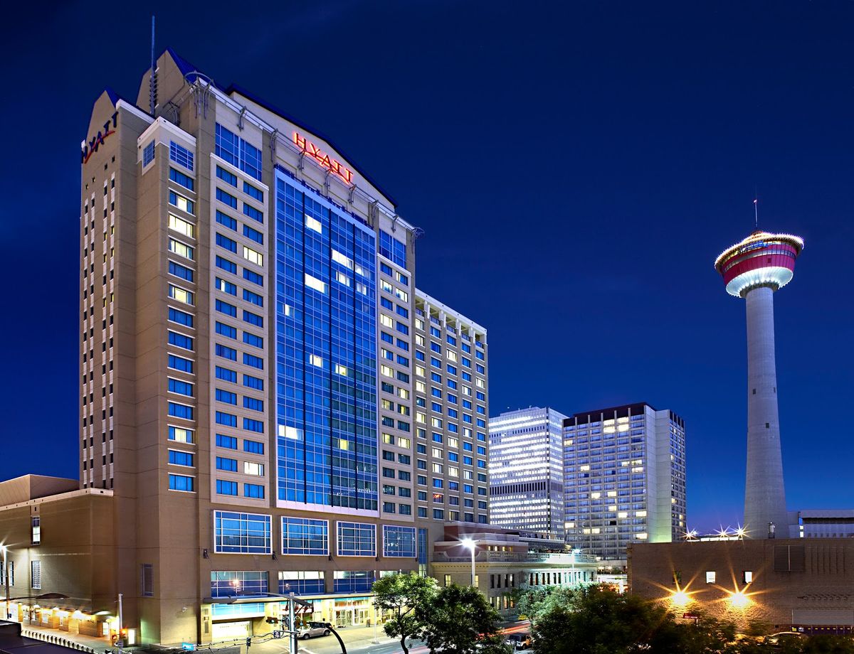 Sheraton Suites Calgary Eau Claire — all-suite hotel with two-storey indoor waterslide on the Bow River