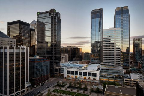 Hotel Arts Calgary — boutique design hotel in Beltline with outdoor pool and retractable roof
