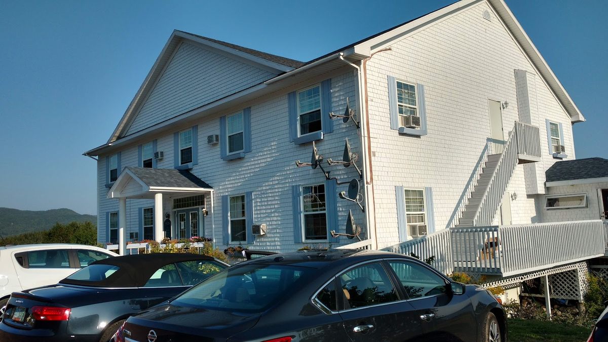 Cabot Trail Sea and Sky Bed and Breakfast — small inn near Tarbotvale on the Cabot Trail, Cape Breton