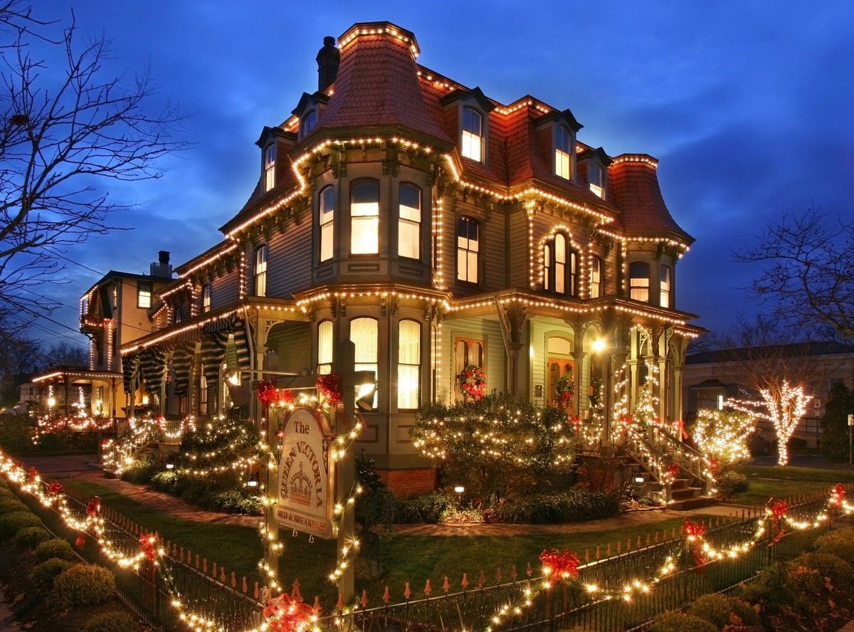 The Southern Mansion — 1860 Italianate villa on Washington Street with formal gardens, Cape May