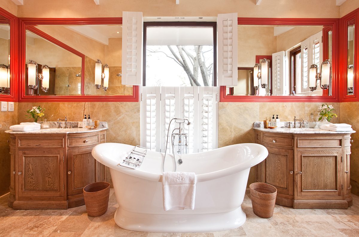 La Residence Franschhoek — 11-suite Royal Portfolio boutique flagship on 30-acre Franschhoek Valley estate