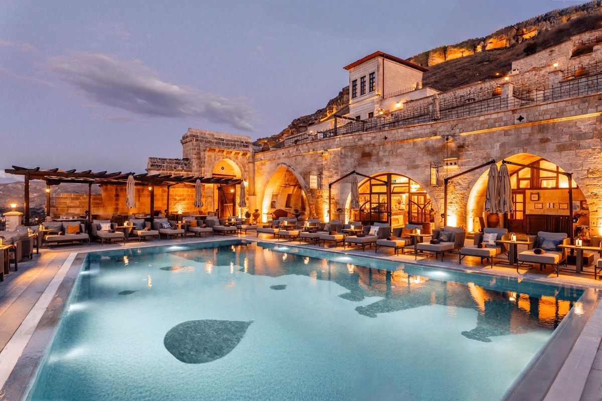 Serinn House Cappadocia — boutique 6 suite design cave hotel in Ürgüp old town