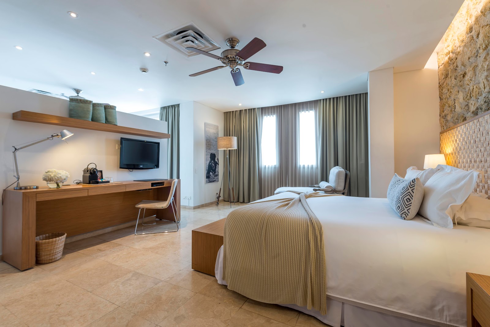 Movich Cartagena de Indias — 152-key restored 19th-century colonial mansion in walled-city Centro Cuesta del Cabrero, Movich Hotels Colombian-owned flagship