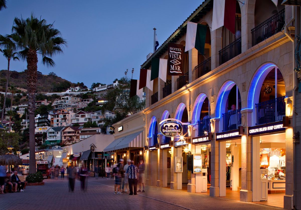 The Snug Harbor Inn — six-room luxury bed and breakfast on Crescent Avenue, Catalina Island