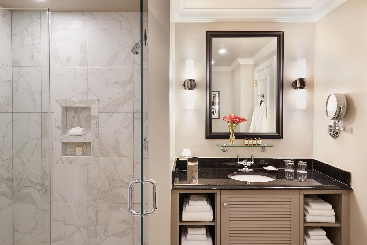French Quarter Inn — Charleston — additional view 3