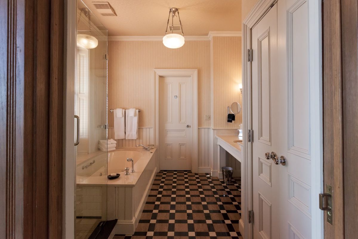 Wentworth Mansion — Charleston — additional view 3