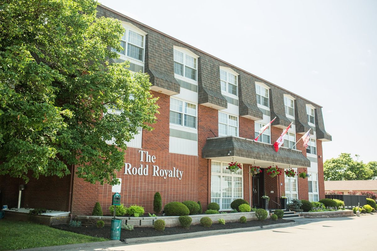 Quality Inn and Suites Charlottetown — mid-range hotel with indoor pool near downtown