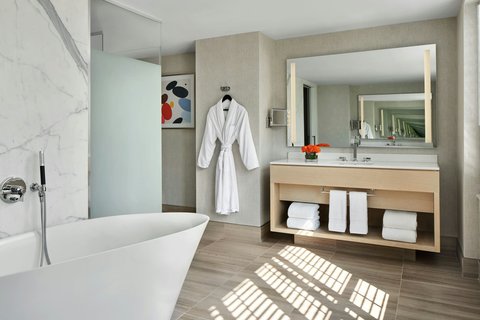 The Ritz-Carlton Chicago — Chicago — additional view 4