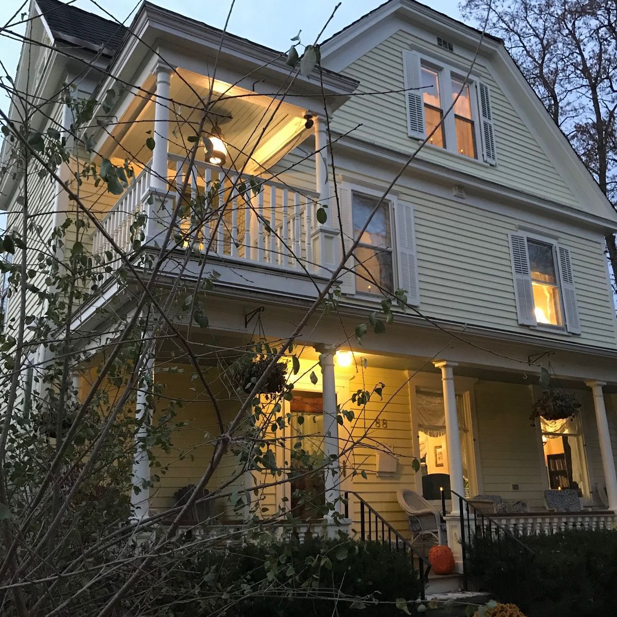 Best Western Plus Cooperstown Inn & Suites — modern hotel south of village near Dreams Park