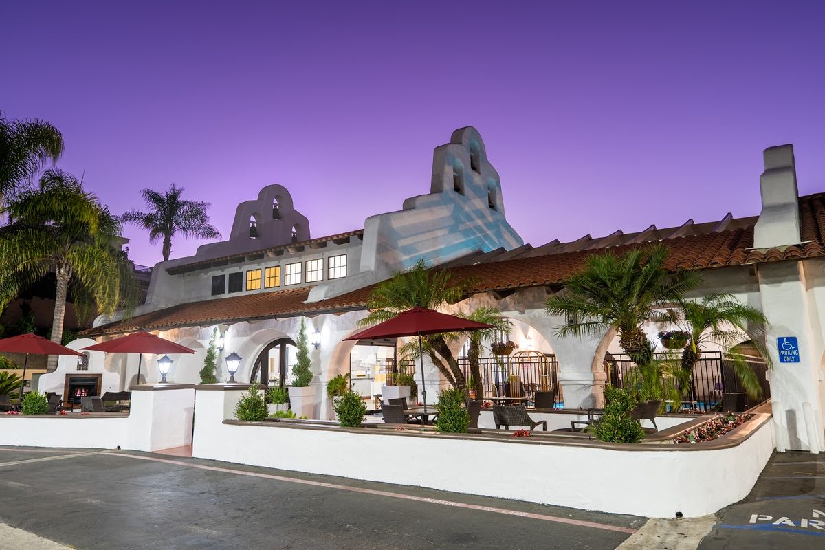 Casa Romantica Cultural Center & Gardens — historic Spanish Colonial Revival estate above San Clemente Pier near Dana Point