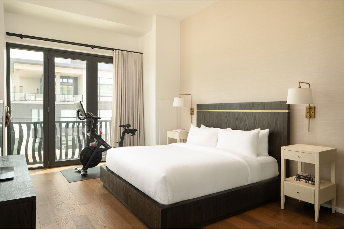 Halcyon Hotel Cherry Creek — Denver — additional view 2