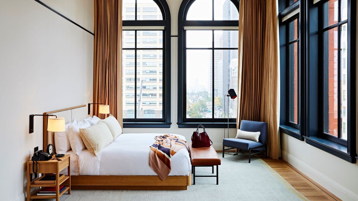 Detroit luxury hotels