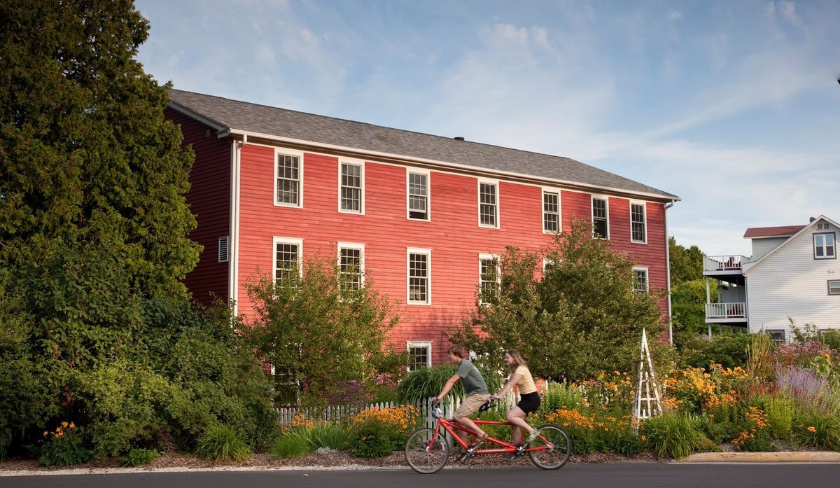 The Whistling Swan Inn — 1887 historic boutique hotel in downtown Fish Creek, Door County, Wisconsin