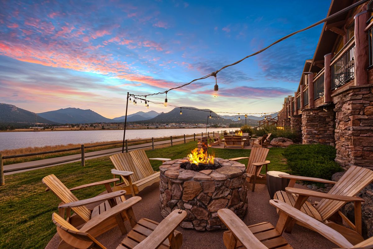 Glacier Lodge — family cabin resort along the Big Thompson River, Estes Park, Colorado
