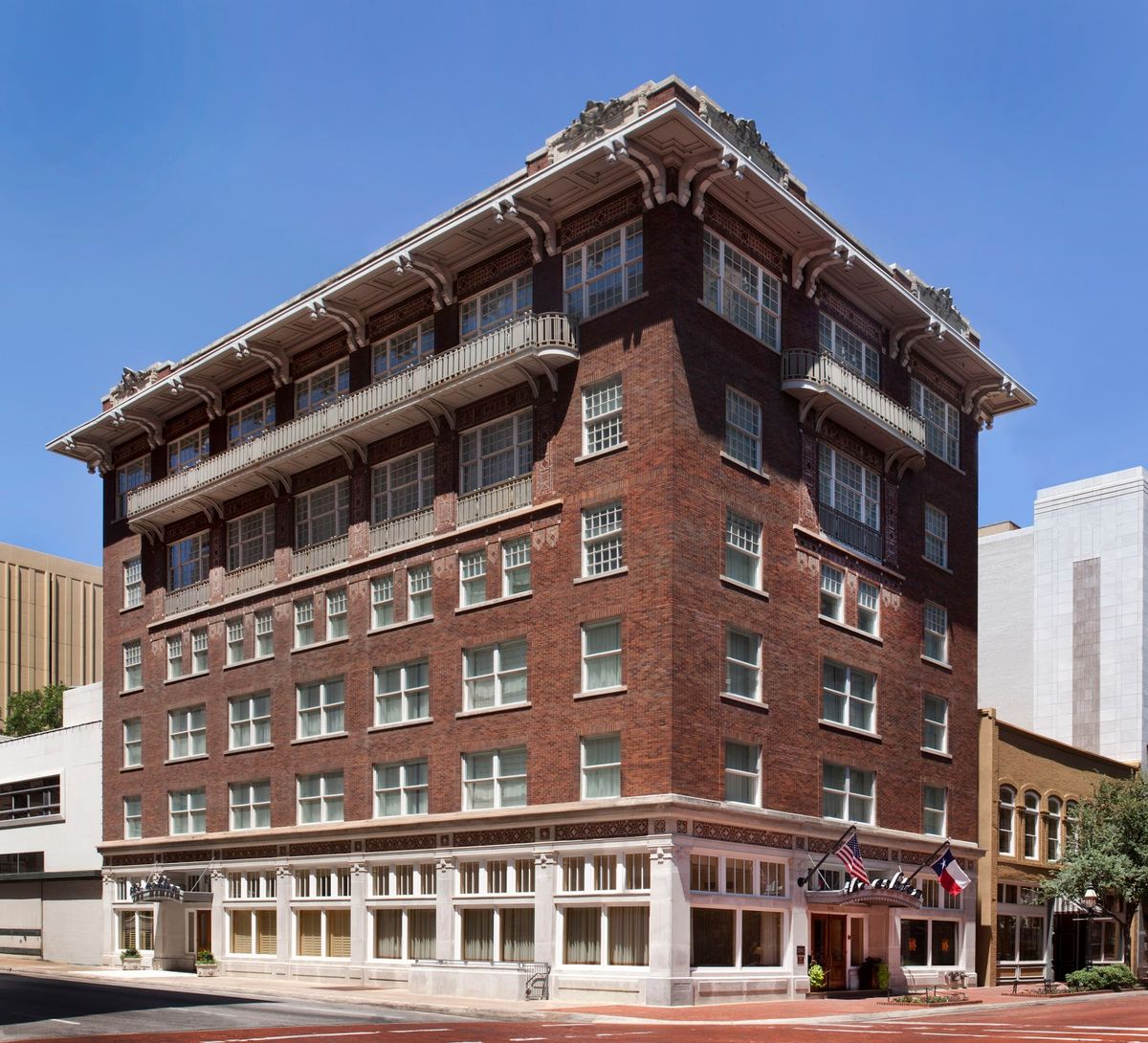 The Worthington Renaissance Fort Worth Hotel — Sundance Square, downtown skyline
