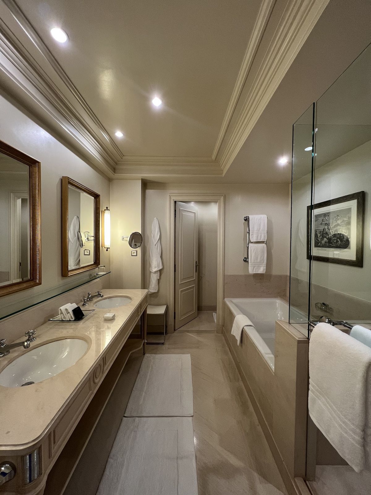 Four Seasons Hotel des Bergues Geneva — Geneva — additional view 4