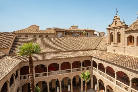 AC Palacio de Santa Paula