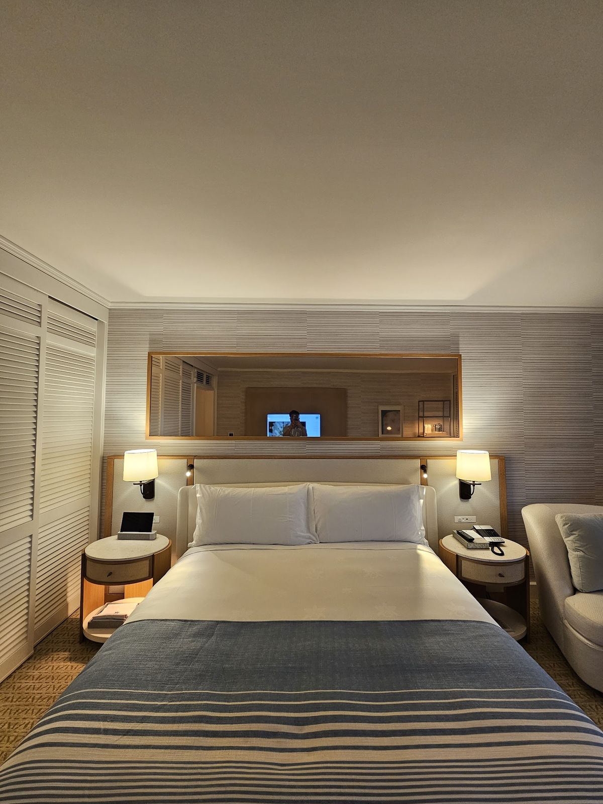 Halekulani Hotel — Hawaii — additional view 2