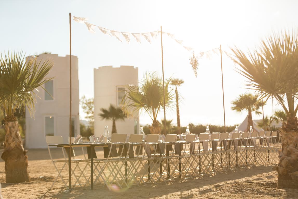 Mojave Sands Motel — five-room boutique motel in Yucca Valley with sculptural courtyard and desert garden