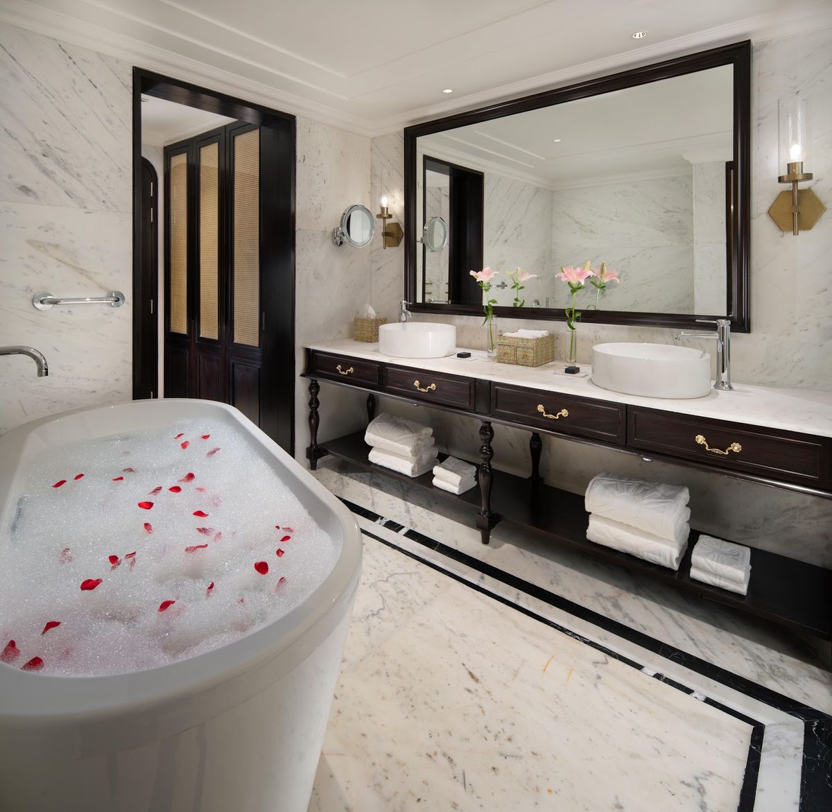 Taj Malabar Resort Spa Cochin — Kerala — additional view 4