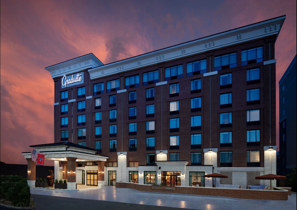 Cumberland House Knoxville Tapestry Collection by Hilton — boutique hotel near the University of Tennessee campus