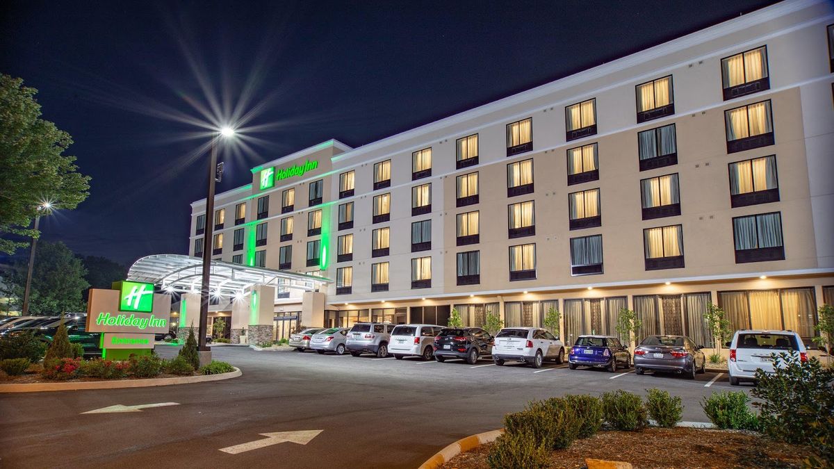 Hampton Inn & Suites Knoxville Papermill Drive — west Knoxville hotel near Bearden and the I-40 corridor