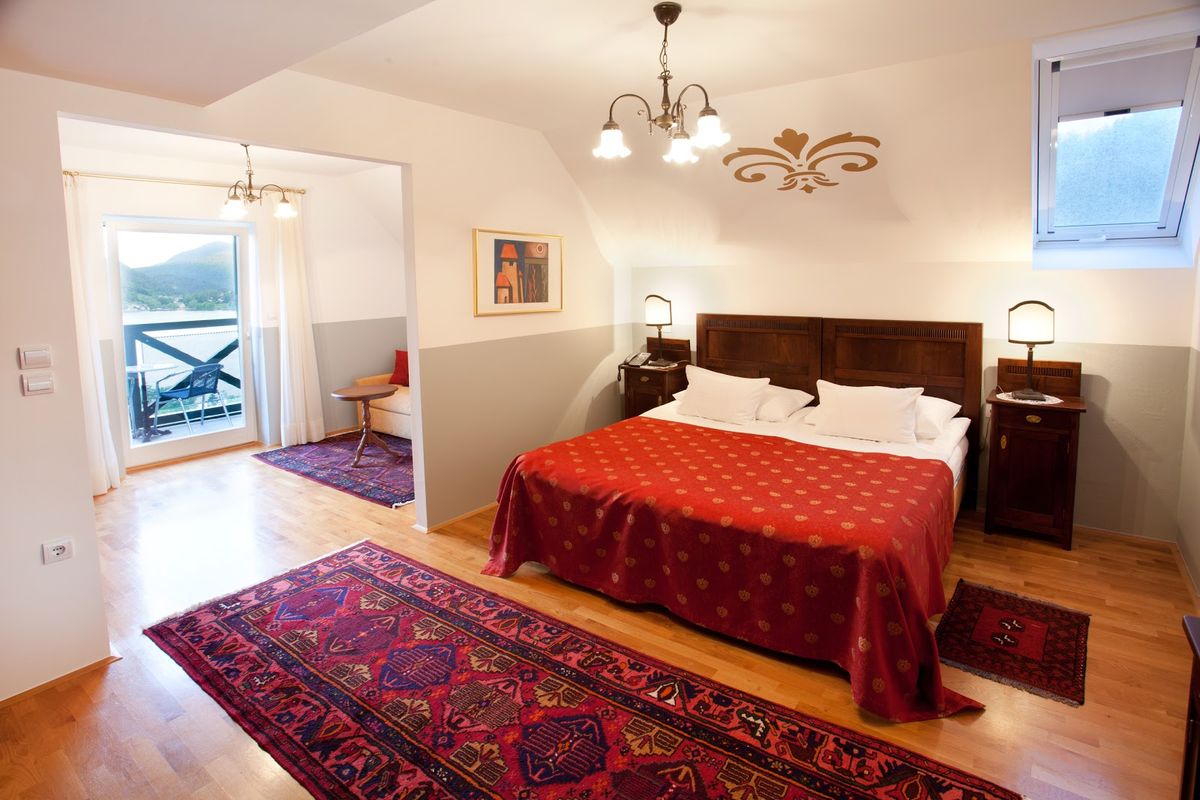 Hotel Triglav Bled Slovenia — Lake Bled — additional view 2