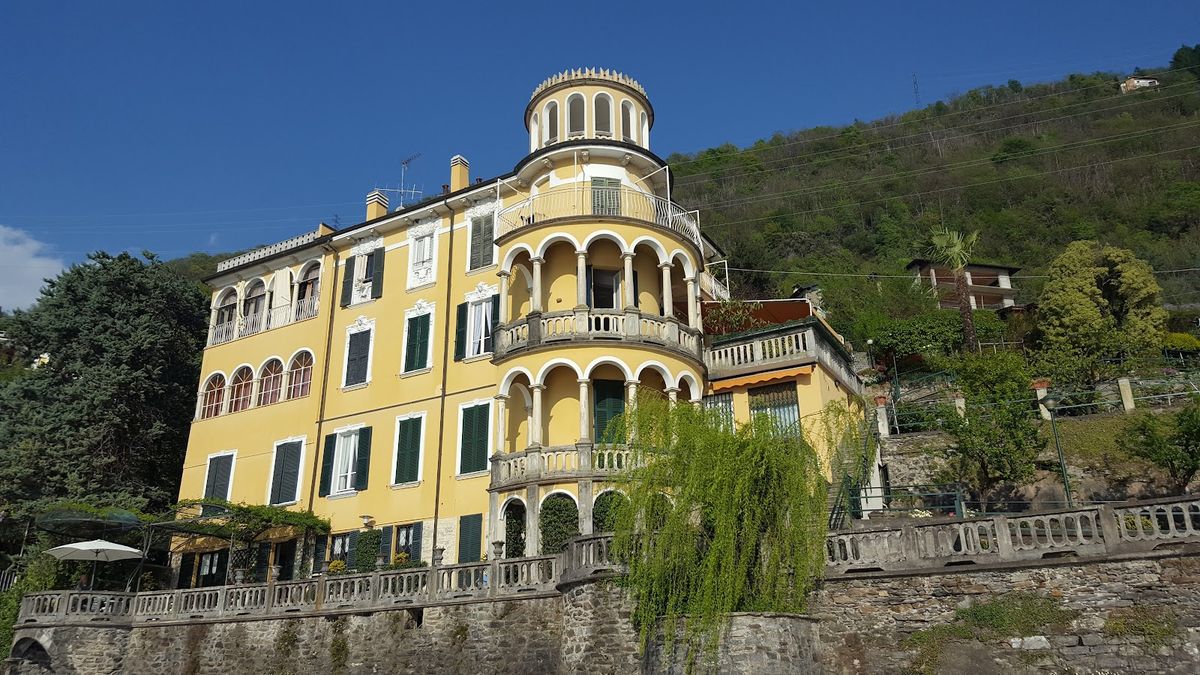 Villa Pliniana