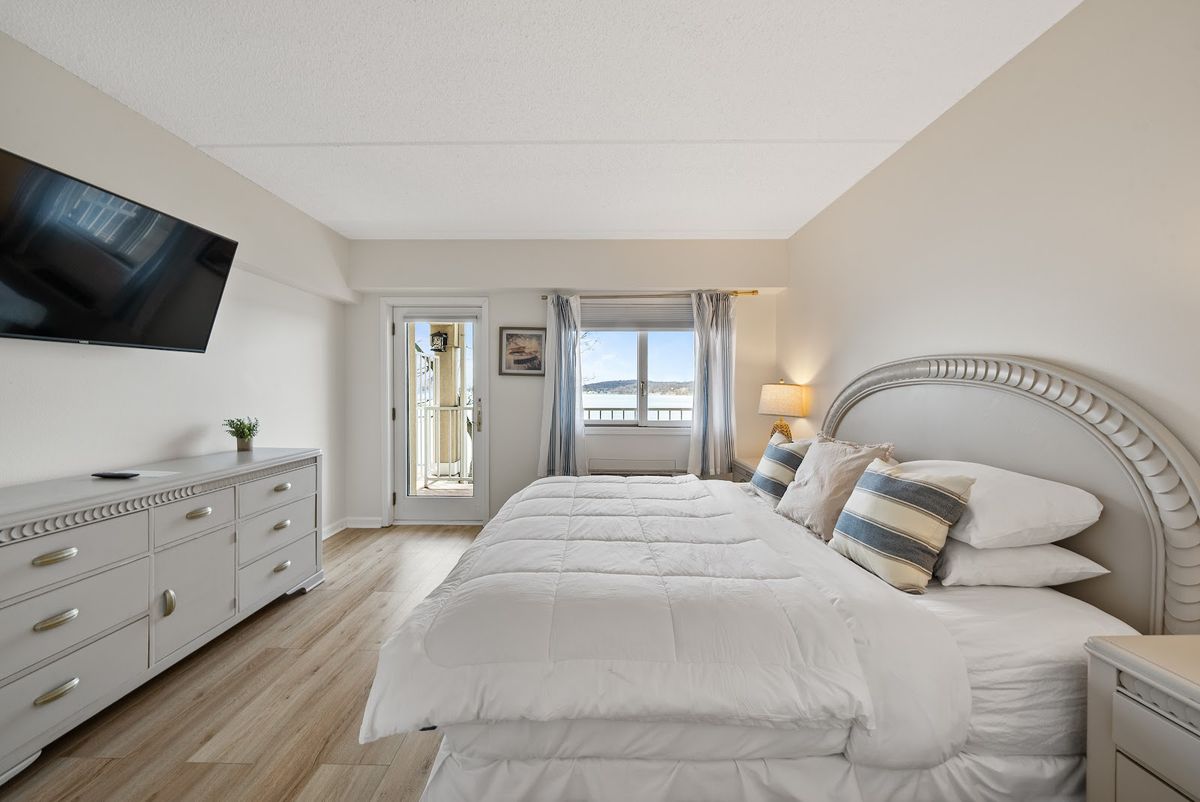 Bella Vista Suites — Lake Geneva — additional view 2