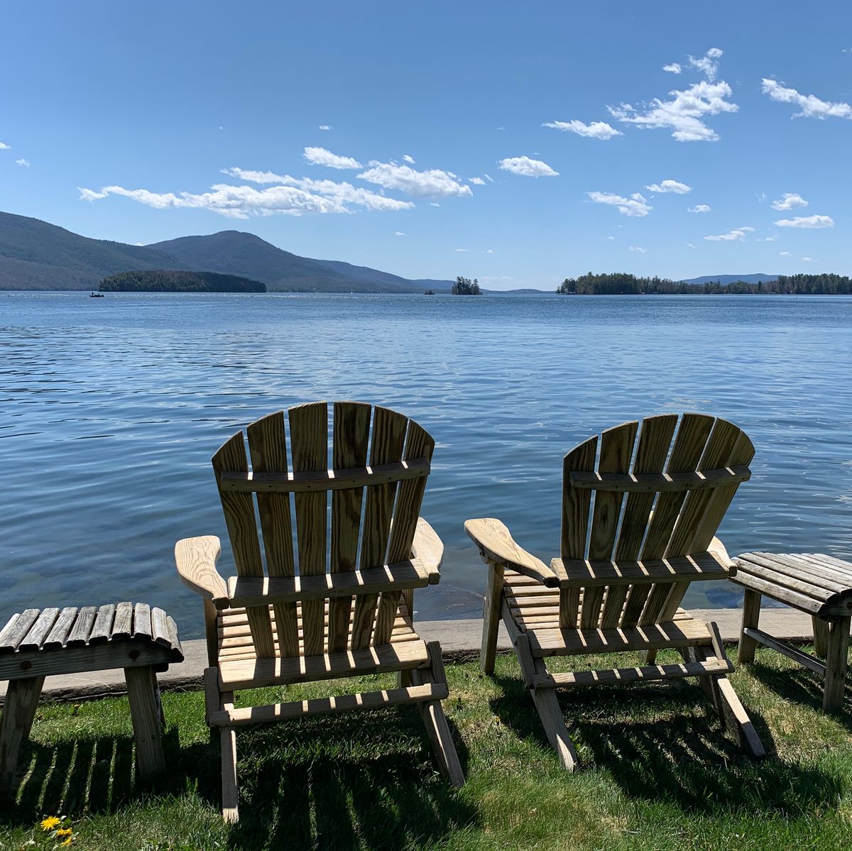 Surfside on the Lake Resort — family lakefront resort with private beach in Lake George Village